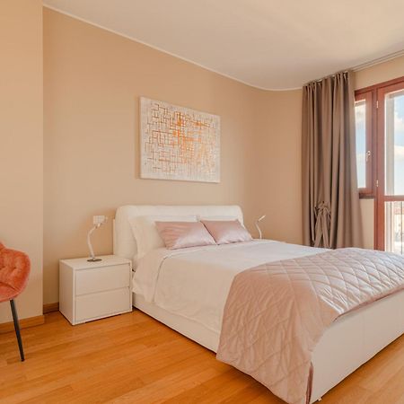 Aparthotel Fiftyfive-One Zuretti Milán Exteriér fotografie